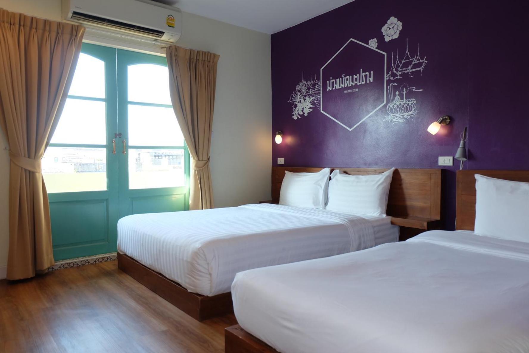 Siri Poshtel Bangkok Hostel Exterior foto